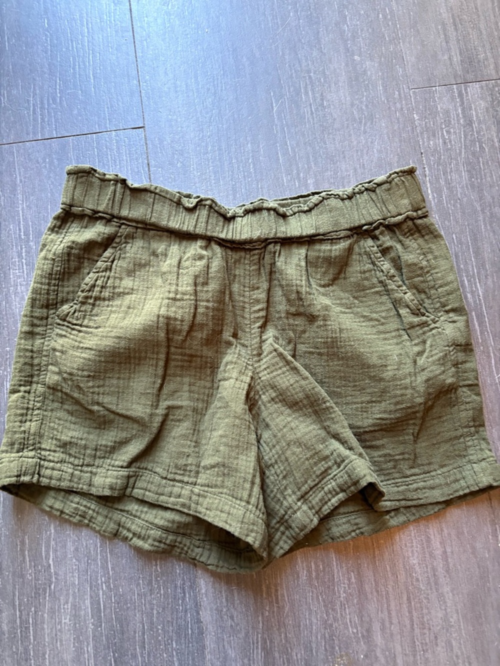 Olive Green Women's Cotton-Linen Blend Shorts